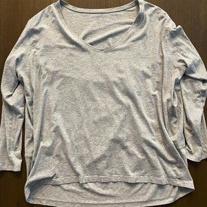 lululemon athletica Gray Long Sleeve Tee